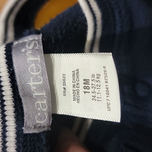 Carter's 18 mon Fleece Onesie - Picture 4 of 4